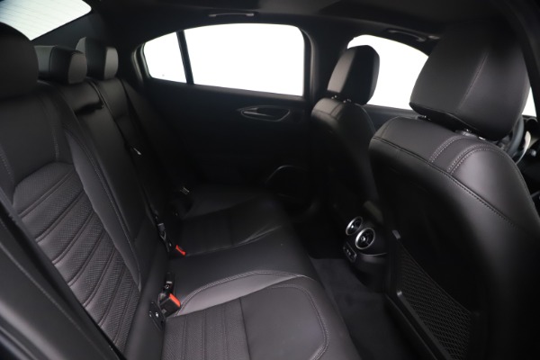 New 2022 Alfa Romeo Giulia Veloce for sale Sold at Alfa Romeo of Westport in Westport CT 06880 20