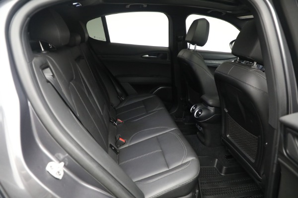 Used 2022 Alfa Romeo Stelvio Sprint for sale $29,900 at Alfa Romeo of Westport in Westport CT 06880 16