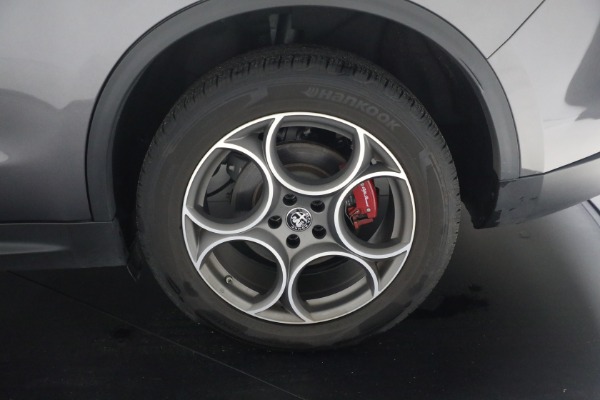 Used 2022 Alfa Romeo Stelvio Sprint for sale $29,900 at Alfa Romeo of Westport in Westport CT 06880 23