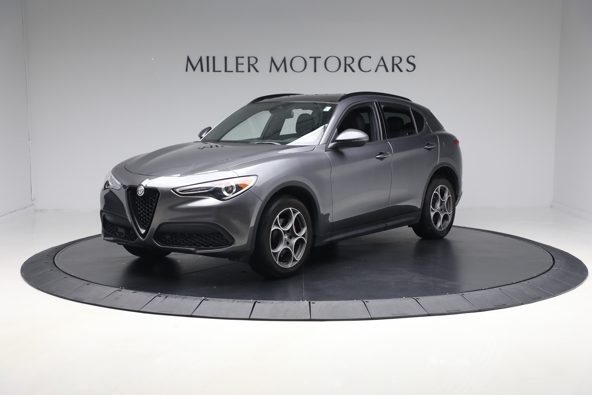 Used 2022 Alfa Romeo Stelvio Sprint for sale $29,900 at Alfa Romeo of Westport in Westport CT 06880 1
