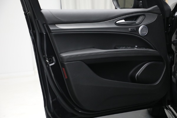 New 2022 Alfa Romeo Stelvio Veloce for sale Sold at Alfa Romeo of Westport in Westport CT 06880 20