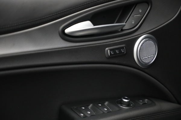 New 2022 Alfa Romeo Stelvio Veloce for sale Sold at Alfa Romeo of Westport in Westport CT 06880 21