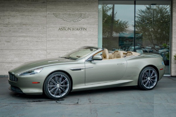 Used 2015 Aston Martin DB9 Volante for sale $119,990 at Alfa Romeo of Westport in Westport CT 06880 2