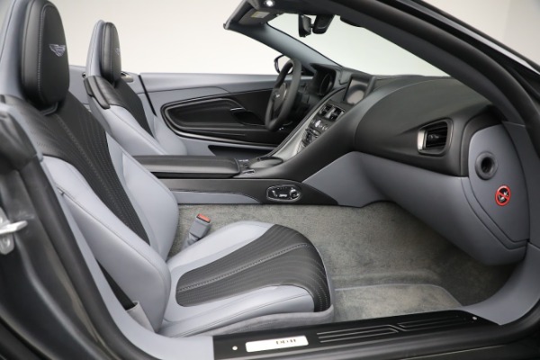 New 2021 Aston Martin DB11 Volante for sale $260,286 at Alfa Romeo of Westport in Westport CT 06880 21