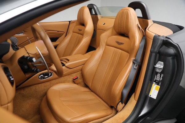 Used 2021 Aston Martin Vantage Roadster for sale Sold at Alfa Romeo of Westport in Westport CT 06880 26