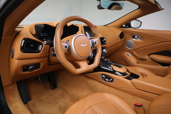 Used 2021 Aston Martin Vantage Roadster for sale Sold at Alfa Romeo of Westport in Westport CT 06880 27