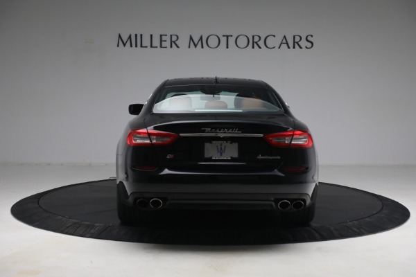 Used 2016 Maserati Quattroporte S Q4 for sale Sold at Alfa Romeo of Westport in Westport CT 06880 10