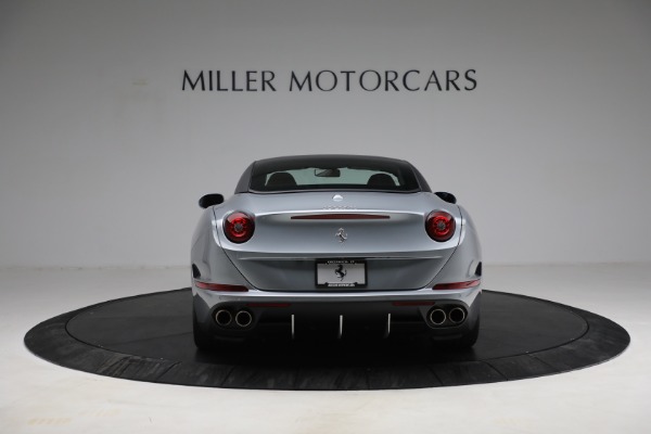 Used 2017 Ferrari California T for sale Sold at Alfa Romeo of Westport in Westport CT 06880 18