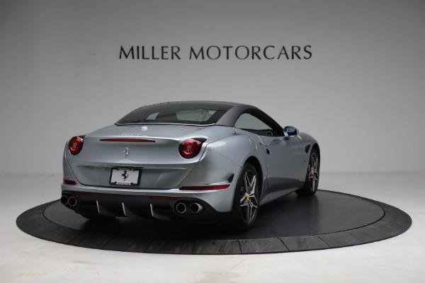 Used 2017 Ferrari California T for sale Sold at Alfa Romeo of Westport in Westport CT 06880 19