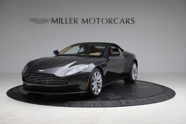 Used 2019 Aston Martin DB11 Volante for sale Sold at Alfa Romeo of Westport in Westport CT 06880 14