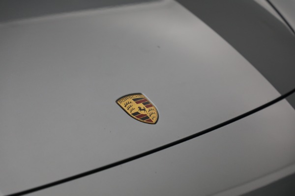 Used 2018 Porsche Panamera 4 Sport Turismo for sale Sold at Alfa Romeo of Westport in Westport CT 06880 14