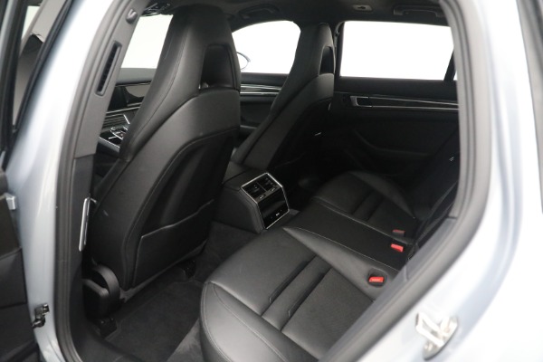 Used 2018 Porsche Panamera 4 Sport Turismo for sale Sold at Alfa Romeo of Westport in Westport CT 06880 20