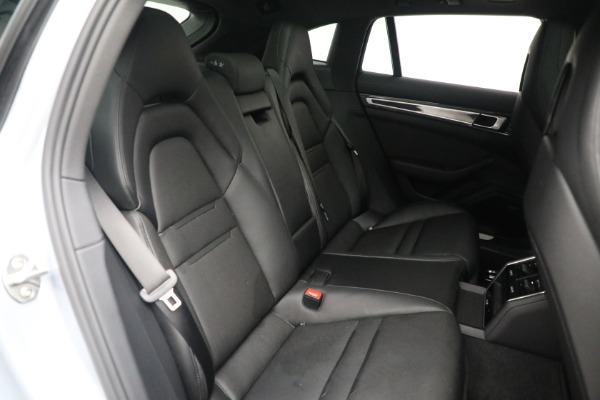 Used 2018 Porsche Panamera 4 Sport Turismo for sale Sold at Alfa Romeo of Westport in Westport CT 06880 28
