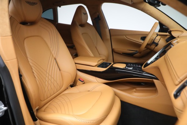 Used 2021 Aston Martin DBX for sale $185,900 at Alfa Romeo of Westport in Westport CT 06880 22