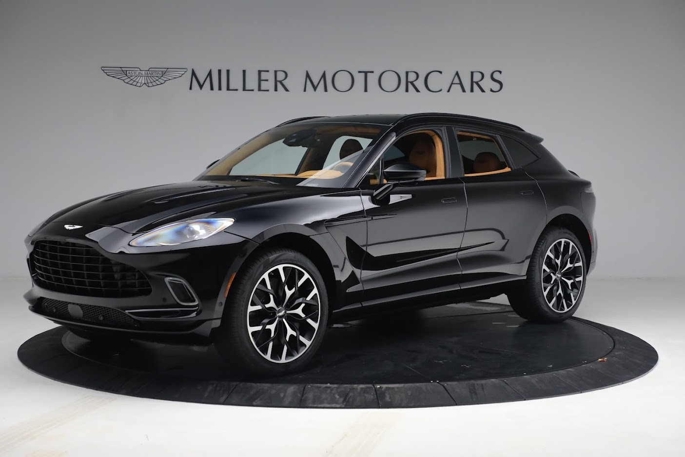 Used 2021 Aston Martin DBX for sale Sold at Alfa Romeo of Westport in Westport CT 06880 1