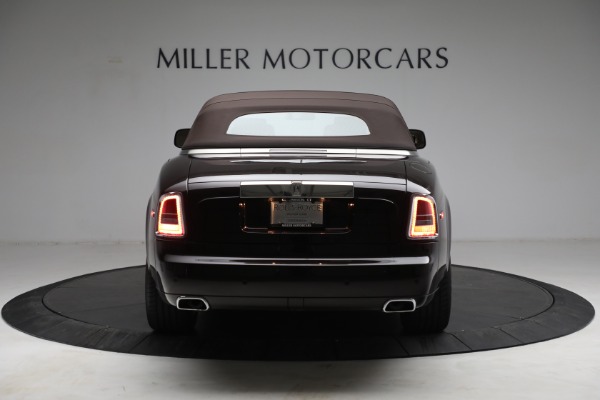 Used 2015 Rolls-Royce Phantom Drophead Coupe for sale Call for price at Alfa Romeo of Westport in Westport CT 06880 19