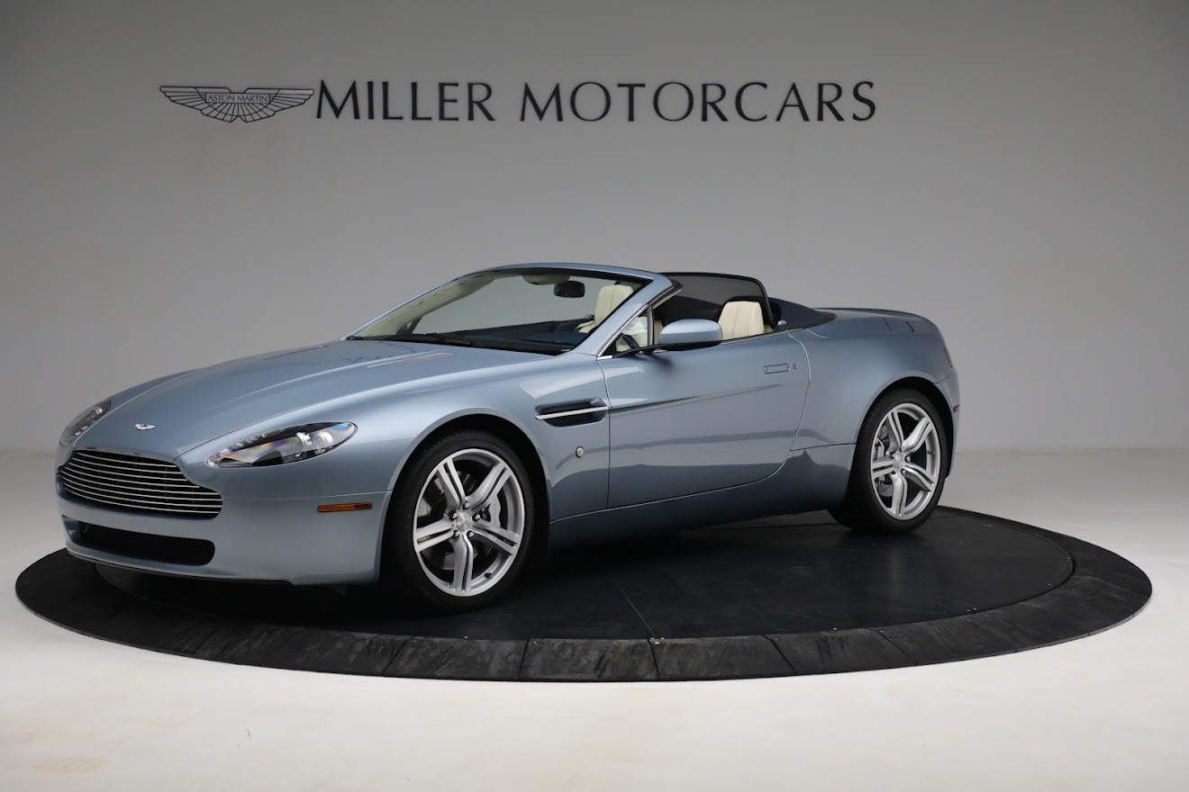 Used 2009 Aston Martin V8 Vantage Roadster for sale Sold at Alfa Romeo of Westport in Westport CT 06880 1