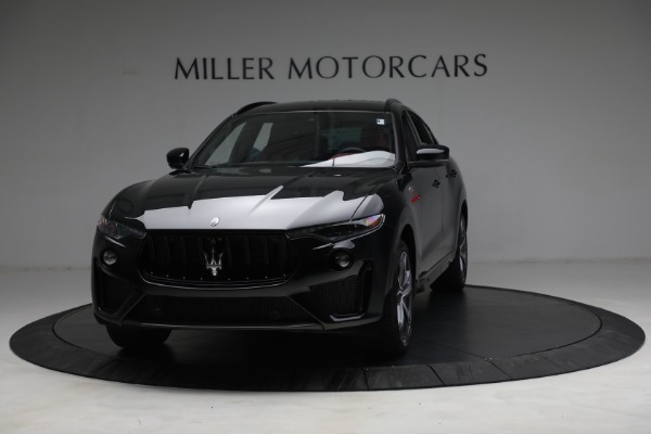 New 2022 Maserati Levante Trofeo for sale $155,045 at Alfa Romeo of Westport in Westport CT 06880 1