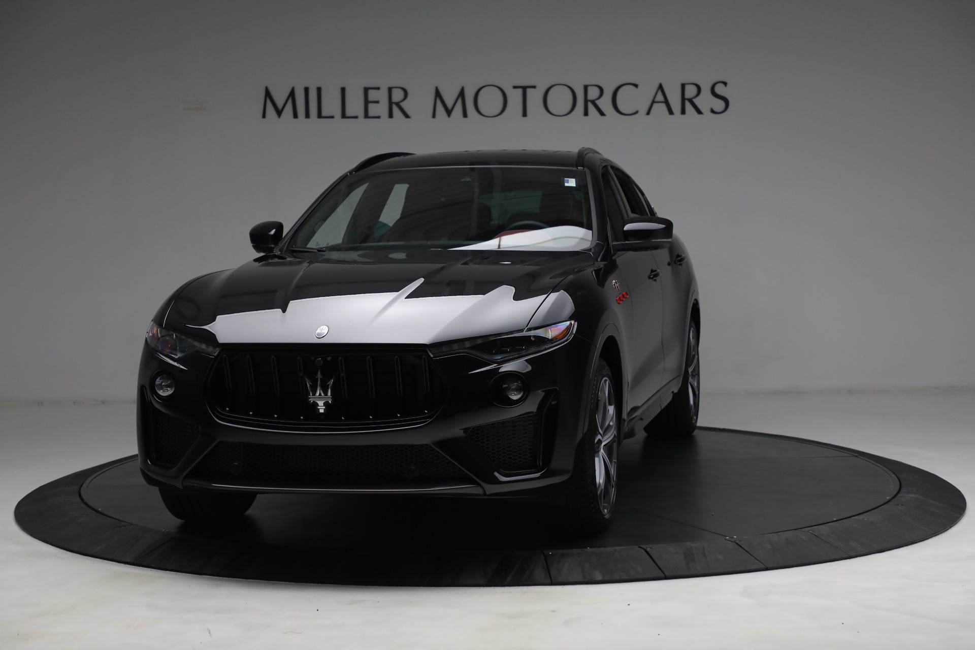 New 2022 Maserati Levante Trofeo for sale $155,045 at Alfa Romeo of Westport in Westport CT 06880 1