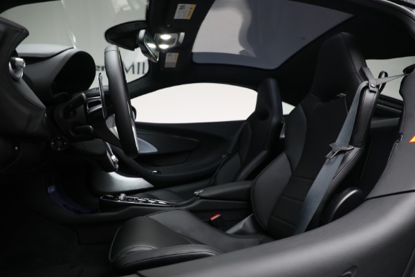 New 2022 McLaren GT Luxe for sale Sold at Alfa Romeo of Westport in Westport CT 06880 25