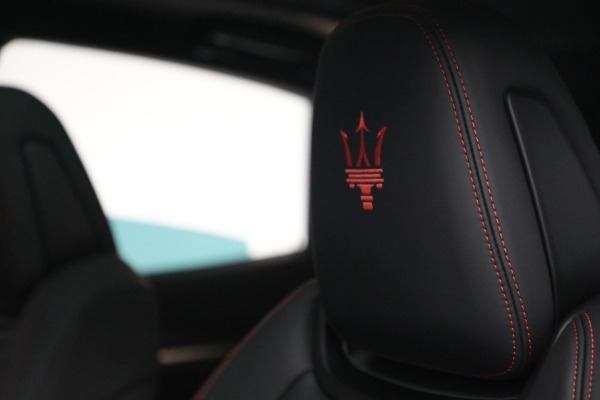 Used 2022 Maserati Levante Modena GTS for sale $117,900 at Alfa Romeo of Westport in Westport CT 06880 16