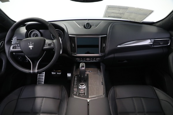 New 2022 Maserati Levante Modena for sale $84,900 at Alfa Romeo of Westport in Westport CT 06880 25