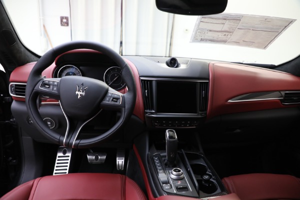 New 2022 Maserati Levante Modena for sale Sold at Alfa Romeo of Westport in Westport CT 06880 14