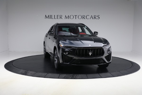 Used 2022 Maserati Levante Modena for sale Sold at Alfa Romeo of Westport in Westport CT 06880 14