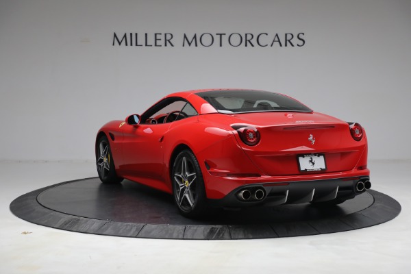 Used 2017 Ferrari California T for sale $184,900 at Alfa Romeo of Westport in Westport CT 06880 17