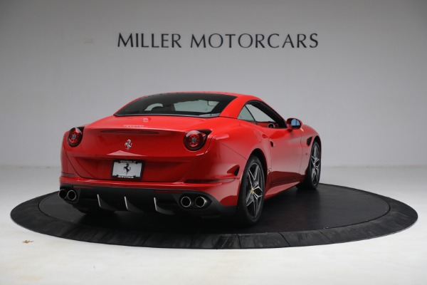 Used 2017 Ferrari California T for sale Sold at Alfa Romeo of Westport in Westport CT 06880 19