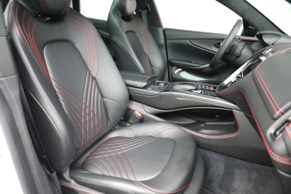 Used 2021 Aston Martin DBX for sale $209,990 at Alfa Romeo of Westport in Westport CT 06880 23