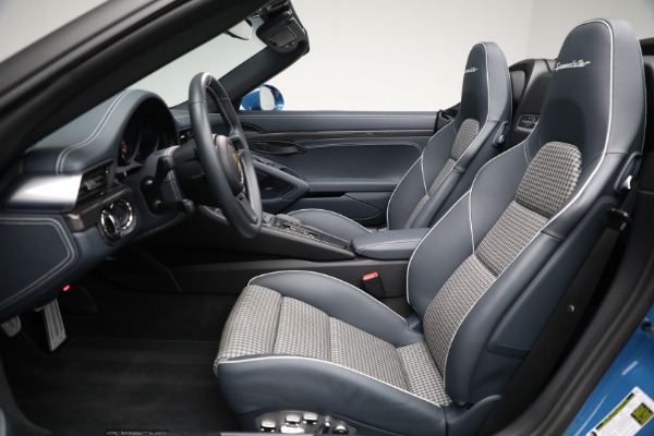 Used 2019 Porsche 911 Speedster for sale Sold at Alfa Romeo of Westport in Westport CT 06880 18