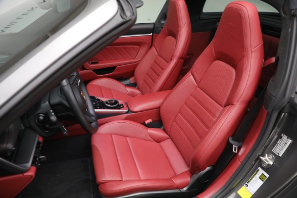 Used 2021 Porsche 911 Targa 4S for sale Sold at Alfa Romeo of Westport in Westport CT 06880 22
