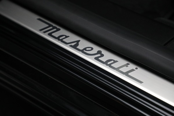 New 2022 Maserati Ghibli Modena Q4 for sale $81,815 at Alfa Romeo of Westport in Westport CT 06880 21