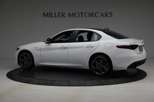 New 2022 Alfa Romeo Giulia Veloce for sale Sold at Alfa Romeo of Westport in Westport CT 06880 4