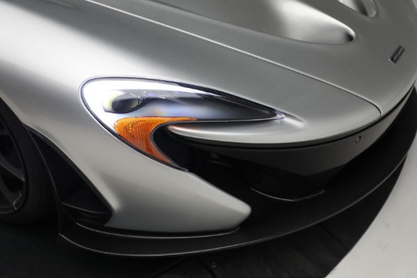 Used 2015 McLaren P1 for sale $1,825,000 at Alfa Romeo of Westport in Westport CT 06880 28