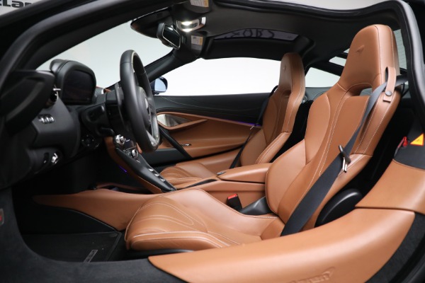 Used 2018 McLaren 720S Luxury for sale Sold at Alfa Romeo of Westport in Westport CT 06880 19