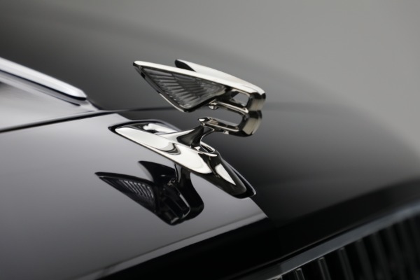 Used 2022 Bentley Flying Spur W12 for sale Sold at Alfa Romeo of Westport in Westport CT 06880 13