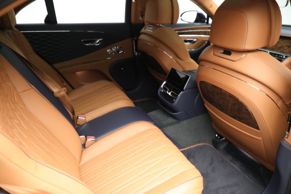 Used 2022 Bentley Flying Spur W12 for sale $299,900 at Alfa Romeo of Westport in Westport CT 06880 26