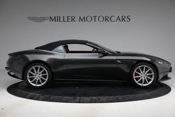 Used 2019 Aston Martin DB11 Volante for sale $182,990 at Alfa Romeo of Westport in Westport CT 06880 27