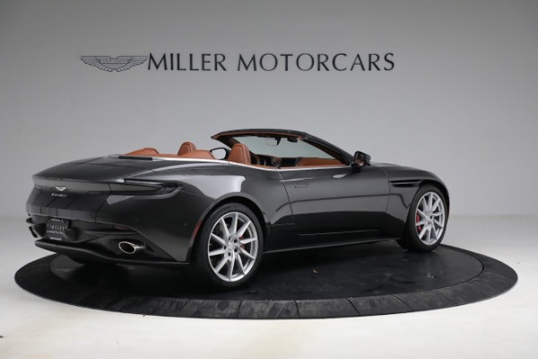Used 2019 Aston Martin DB11 Volante for sale $182,990 at Alfa Romeo of Westport in Westport CT 06880 7