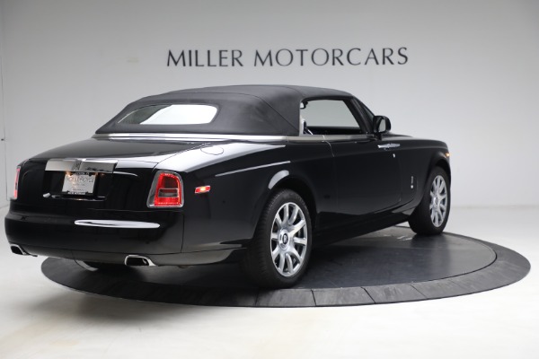 Used 2013 Rolls-Royce Phantom Drophead Coupe for sale $309,900 at Alfa Romeo of Westport in Westport CT 06880 23