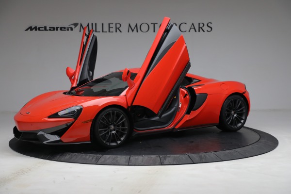 Used 2017 McLaren 570S for sale Call for price at Alfa Romeo of Westport in Westport CT 06880 15