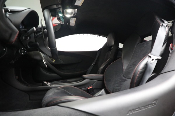 Used 2017 McLaren 570S for sale Call for price at Alfa Romeo of Westport in Westport CT 06880 25