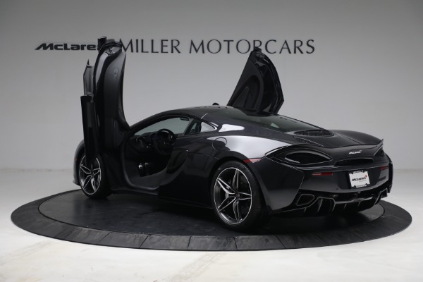 Used 2018 McLaren 570GT for sale Sold at Alfa Romeo of Westport in Westport CT 06880 18