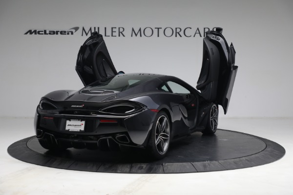 Used 2018 McLaren 570GT for sale Sold at Alfa Romeo of Westport in Westport CT 06880 20