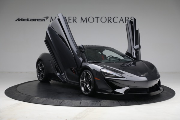 Used 2018 McLaren 570GT for sale Sold at Alfa Romeo of Westport in Westport CT 06880 24