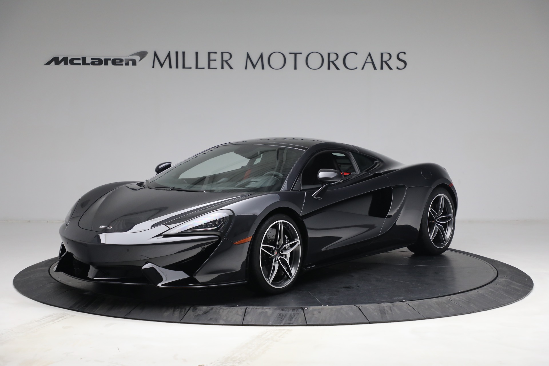 Used 2018 McLaren 570GT for sale Sold at Alfa Romeo of Westport in Westport CT 06880 1