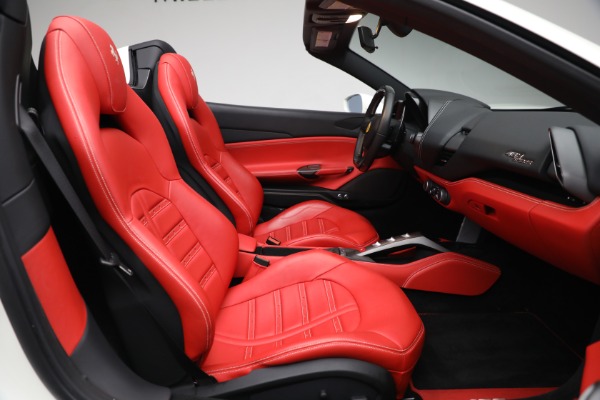 Used 2018 Ferrari 488 Spider for sale $339,900 at Alfa Romeo of Westport in Westport CT 06880 23