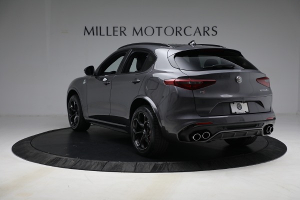 New 2022 Alfa Romeo Stelvio Quadrifoglio for sale $89,905 at Alfa Romeo of Westport in Westport CT 06880 5